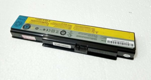 Lenovo IdeaPad Y710 Battery 2