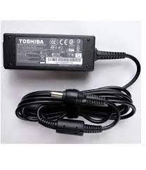 Toshiba 19V 1.58A Charger