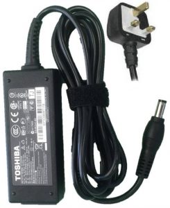 toshiba 19v 1.58a charger 51149 p