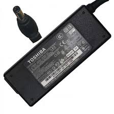 Toshiba 15V 4A 75W 6.3*3.0mm Pin
